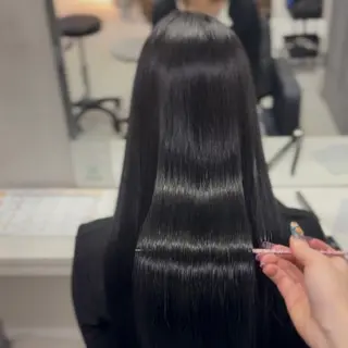 ロング カラー 🦋REISA🦋 エクステ×ハイトーンのヘアスタイル