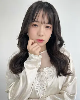 セミロング カラー テトネ タカシのヘアスタイル