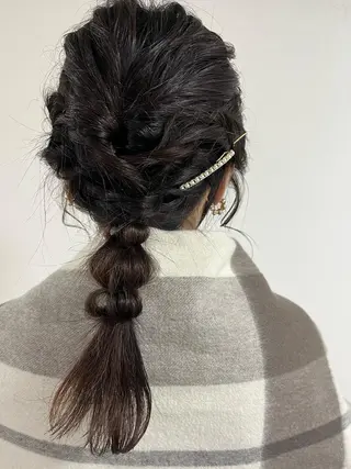 ヘアアレンジ ハイトーンカラー🩵 耳ツボジュエリー👂のその他イメージ