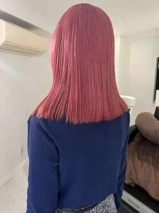 カラー ブリーチカラー🎀 韓国風/寺門美優のヘアスタイル