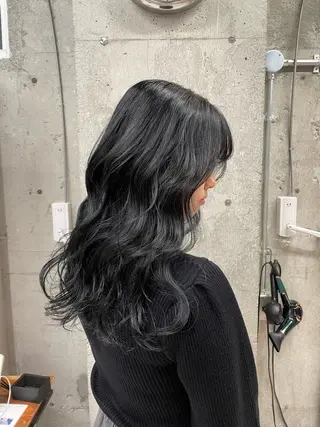 ロング 🦋MAHO🦋 デザインカラーのヘアスタイル