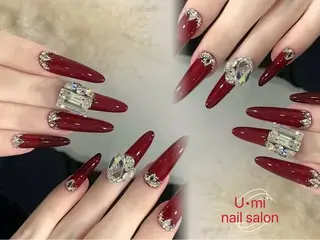 ネイル UMI ネイルサロン新宿🎀のネイルデザイン
