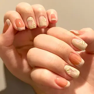 ネイル ウシク ミユキのネイルデザイン