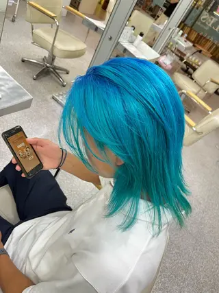 ショート カラー エクステ ハイトーン 💭黒崎ハルカのヘアスタイル