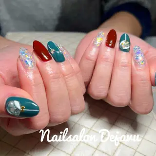 ネイル Nail salon Dejavu 🌿のネイルデザイン