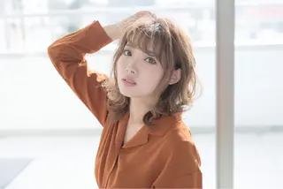 ミディアム カラー 小野 和摩のヘアスタイル