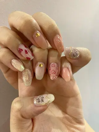 ネイル Nest 平出のネイルデザイン