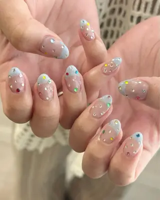 ネイル ニュアンスネイル 💅🏻yuuiのネイルデザイン