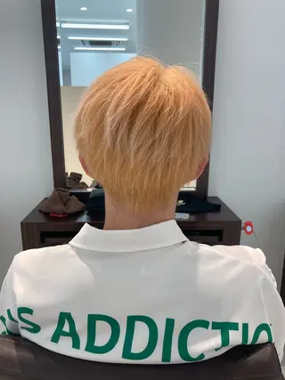 ショート カラー グランアージュ ネオ所属・Ryu/ハイトーン/ デザイン/髪質改善のヘアスタイル