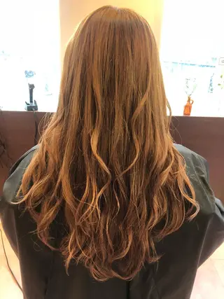 ロング やまぐち まりんのヘアスタイル