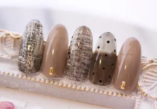 ネイル Elio 国泰寺のネイルデザイン