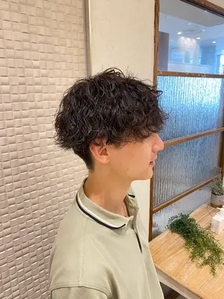 ミディアム カラー パーマ ヘアアレンジ メンズ キッズ 新宿メンズパーマ ヨモギダのヘアスタイル