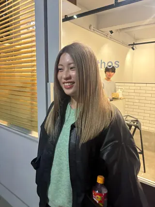 カラー 熊取谷 茉那のヘアスタイル