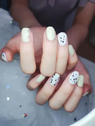 ショート ネイル フィルイン・深爪矯正 長さ出し🎀のネイルデザイン