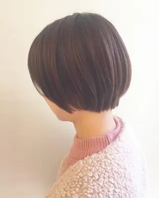 ショート カラー 齋藤 咲のヘアスタイル