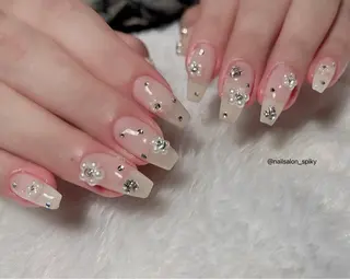 ネイル Spiky とうげ ふうかのネイルデザイン