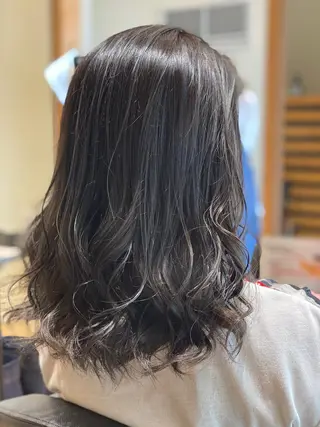 ロング カラー 関口 友行のヘアスタイル