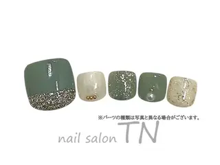 ネイル 矢川 まどかのネイルデザイン