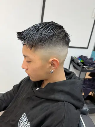 ショート メンズ 泰成/メンズ特化/ フェード/ツイスパのヘアスタイル