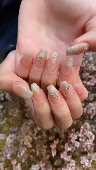 ネイル crystal ⭐︎ colorのネイルデザイン