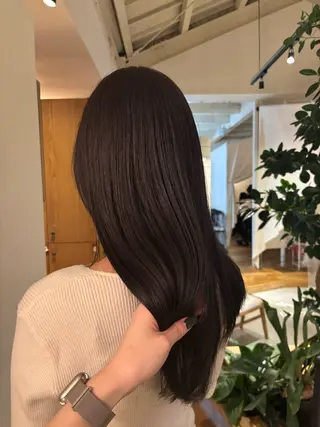 カラー 春モテカラー/うる艶 ストレート/羽菜のヘアスタイル