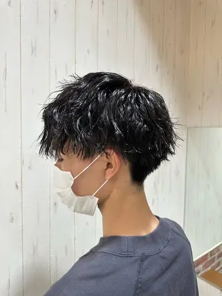 ショート パーマ メンズ 中嶋 紘夢のヘアスタイル