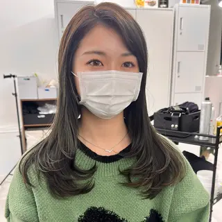 セミロング カラー ブリーチなし/レイヤ ー特化🌈Tommyのヘアスタイル