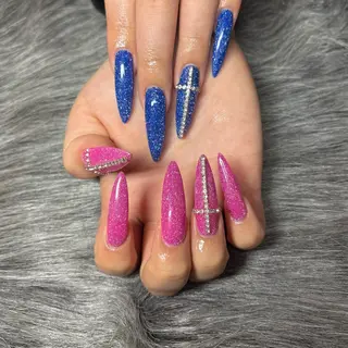 ネイル 𝑗𝑢𝑛𝑛𝑎 𝑛𝑎𝑖𝑙のネイルデザイン