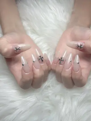 ネイル W·mai nail 関内のネイルデザイン