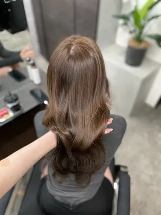 ロング カラー ブリーチなしWカラー 超特化/YURAのヘアスタイル