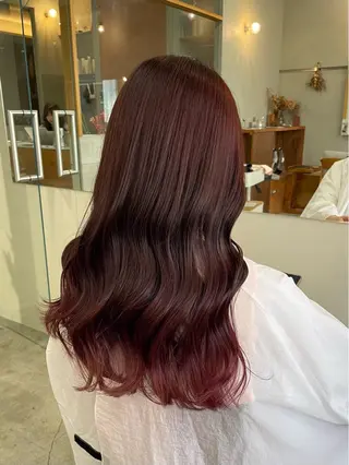 ロング カラー 山下 悠月のヘアスタイル