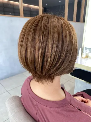 ショート カラー 渡辺　亮/ 白髪ぼかし/髪質改善のヘアスタイル