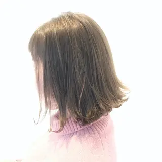 ショート カラー 湯浅 了一のヘアスタイル