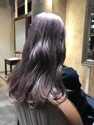 セミロング カラー サロンドミルク 原宿のヘアスタイル
