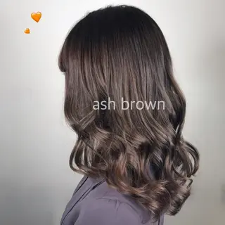 ミディアム カラー ヘアアレンジ 烏丸韓国ヘア🇰🇷 ayaka🎀のヘアスタイル