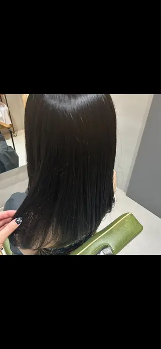 ロング カラー ✨ハイトーン/暗髪/ ハイライト/松岡✨のヘアスタイル