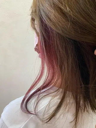 ミディアム カラー 加藤 遥花のヘアスタイル