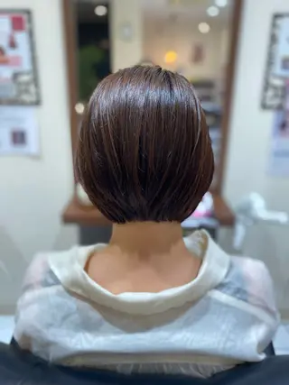ミディアム Aphrodite 横手 亜紀のヘアスタイル