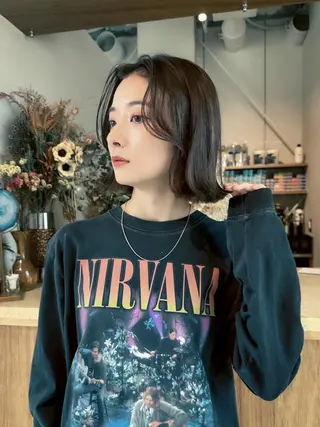 ミディアム yelm (official)のヘアスタイル