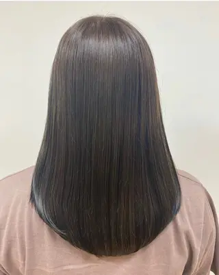 セミロング カラー Tomo's､､､ Misakiのヘアスタイル