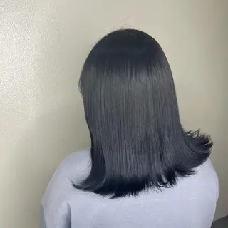 ミディアム カラー パーマ ヘアアレンジ メンズ キッズ ネイル マツエク・マツパ 切りっぱなしヘアボブ ミディアムヘアRYOのヘアスタイル
