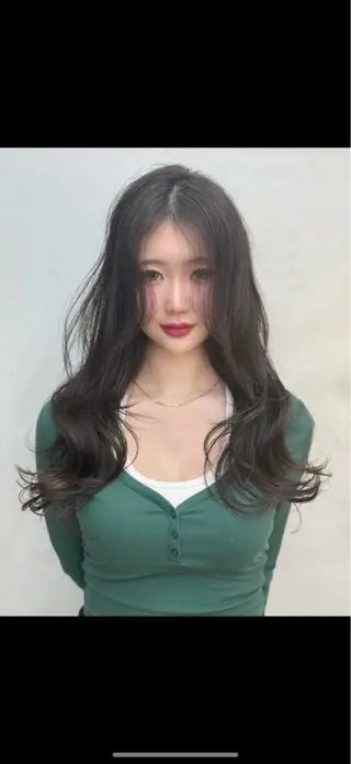 ロング 福島 海翼のヘアスタイル