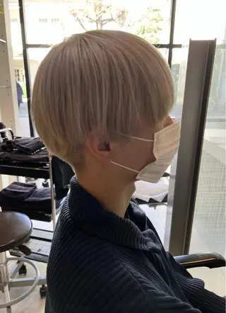 メンズ ハイライト特化小澤 奈津美のヘアスタイル