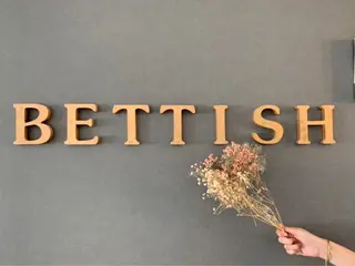 ネイル BETTISH. KUMIKO☺︎︎のネイルデザイン