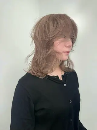 ミディアム カラー ヘアアレンジ 似合わせレイヤー/ 美髪縮毛矯正/ミナエのヘアスタイル