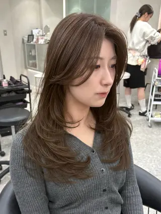 セミロング カラー ヘアアレンジ fumika🎀 ベージュのヘアスタイル