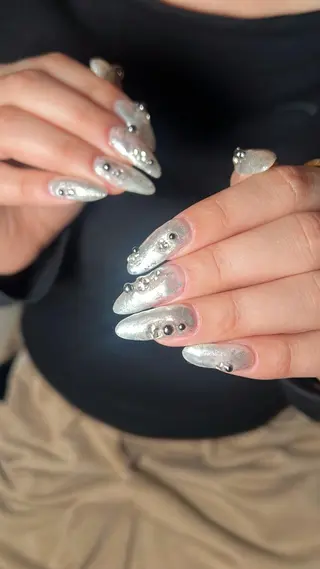 ネイル ネイリスト シンのネイルデザイン