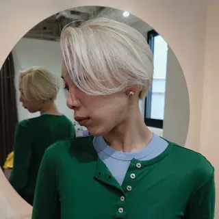 ショート iga/渋谷個室🍀 艶髪カラー✨のヘアスタイル