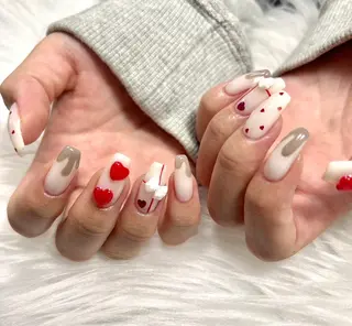 ネイル ボヌール MAKIのネイルデザイン