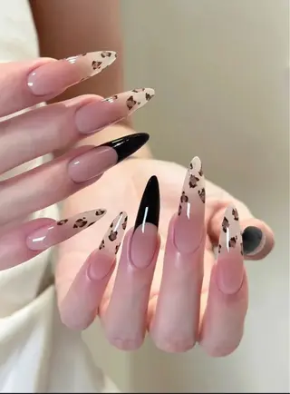 ネイル リボン、ガーリー パーツ放題専門店のネイルデザイン